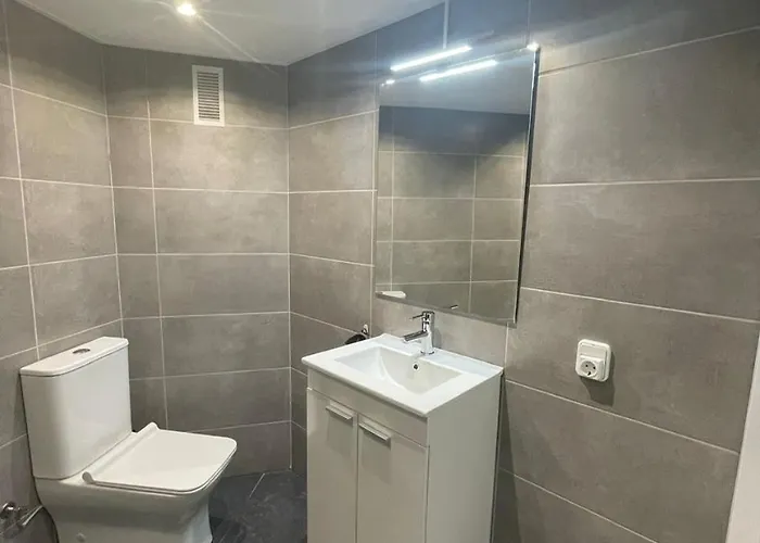 Edificio Gijon Newly Renovated Two-bedroom * ベニドルム