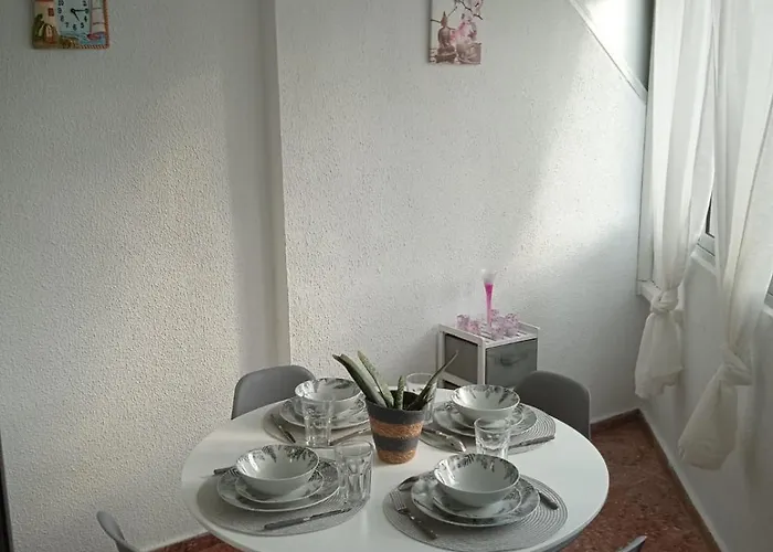 Lejlighed Edificio Gijon Newly Renovated Two-bedroom