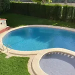 Edificio Gijon Newly Renovated Two-bedroom 公寓